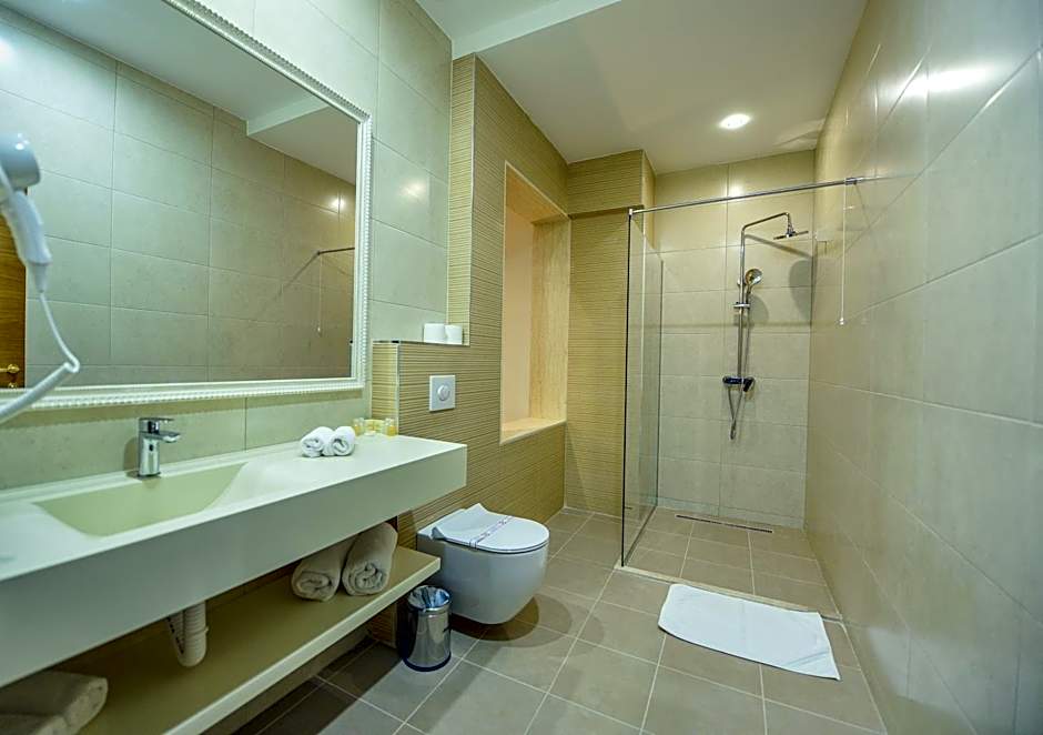 Hotel Lazaro