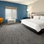 Holiday Inn Express & Suites - Palm Desert - Millennium, an IHG Hotel