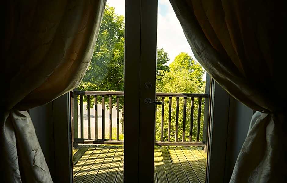 Keenans Boutique Hotel