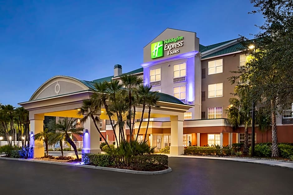 Holiday Inn Express and Suites Sarasota East By IHG
