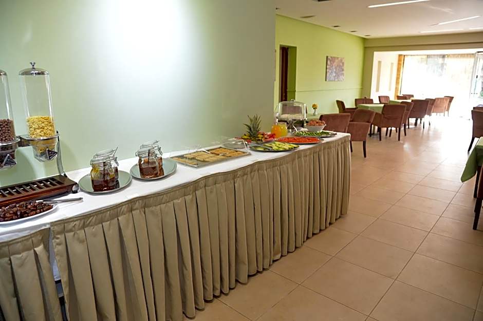 Heleni Beach Hotel