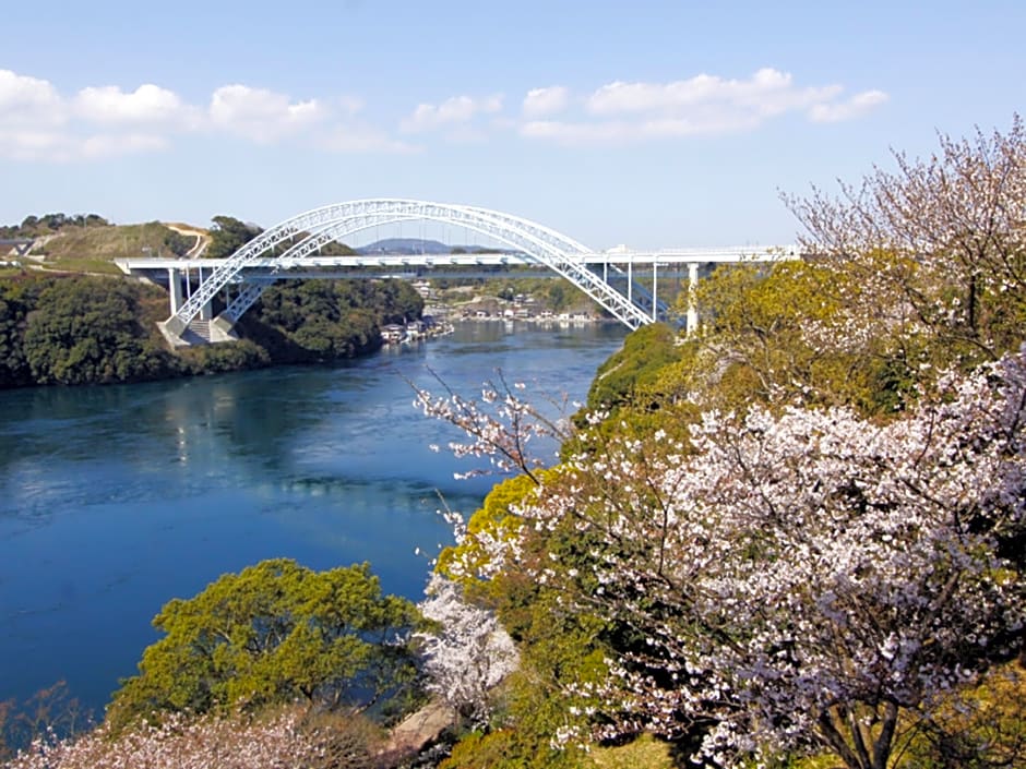 Toyoko Inn Sasebo Ekimae