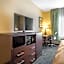 Quality Inn & Suites Bloomington I-55 and I-74