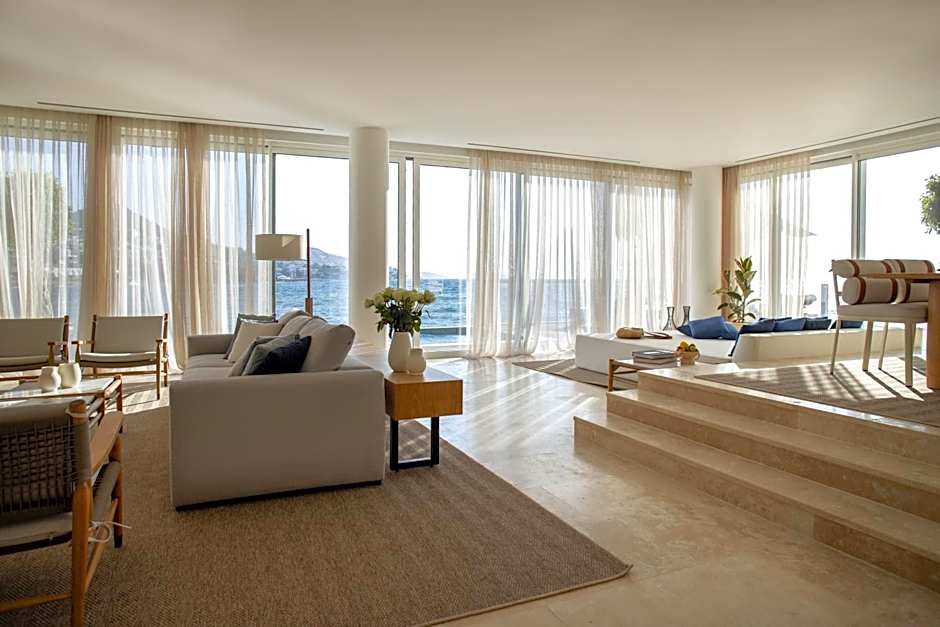 Yalikavak Marina Hotel By Social Living Collection