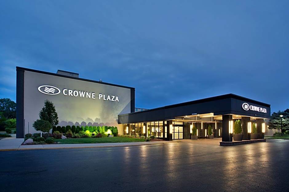 Crowne Plaza Chicago - Northbrook – Northbrook, IL