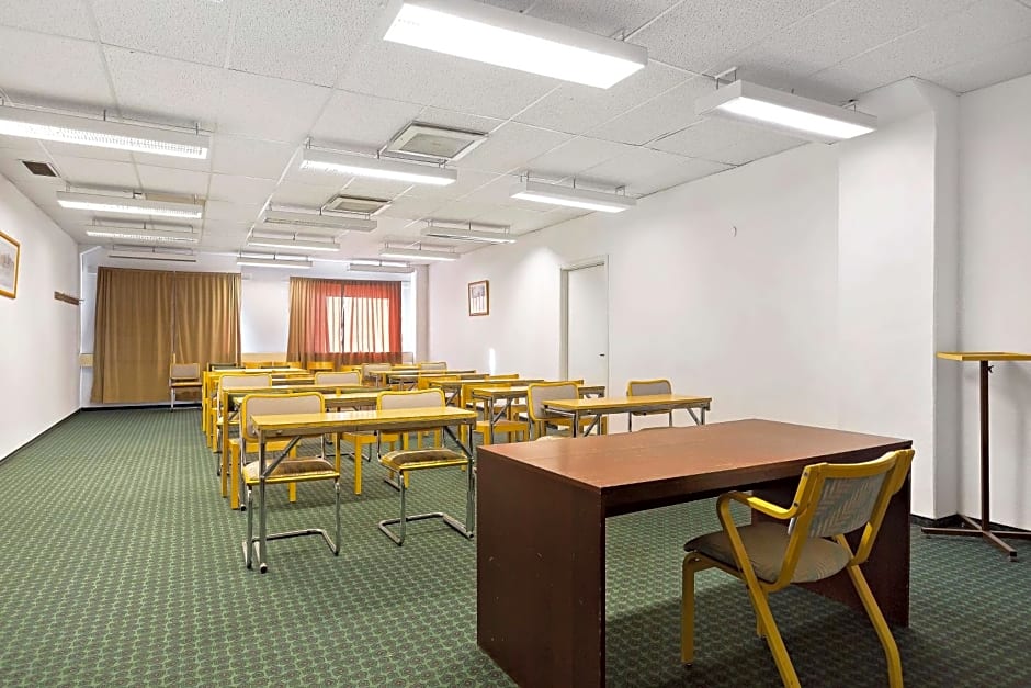 Sure Hotel by Best Western Spånga