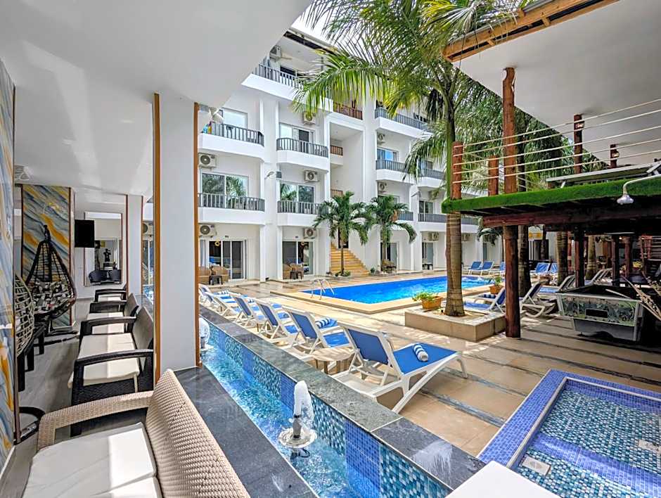 Golden Hotel