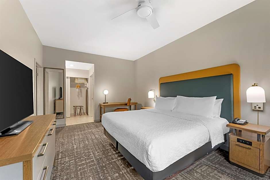 Homewood Suites By Hilton Laredo At Mall Del Norte