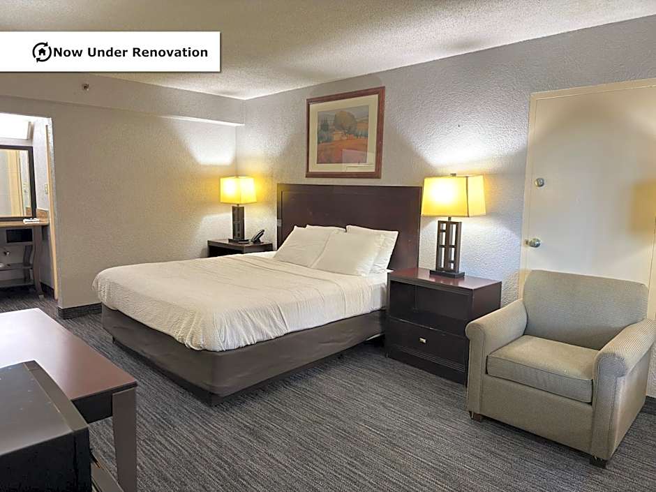 The Lodge Hotel and Banquets