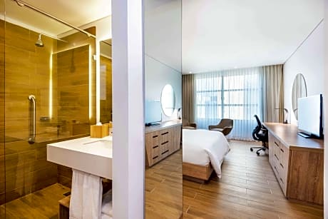 Standard King Ocean View