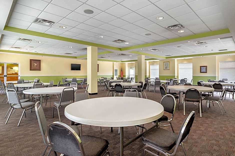Quality Inn & Suites Lehigh Acres Fort Myers