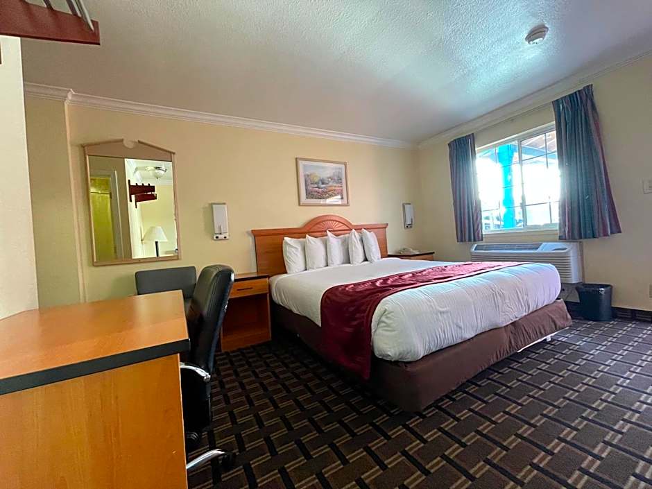 Riverside Inn & Suites Santa Cruz