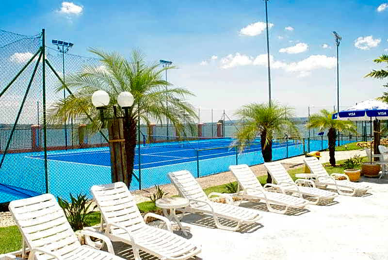 Lake Side Apart Hotel