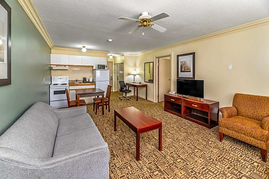 Quality Inn & Suites