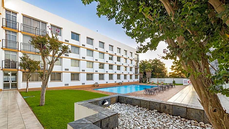 African Sky Ermelo Inn