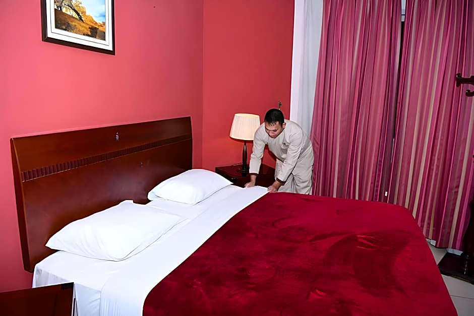 Continental Suite Farwaniya