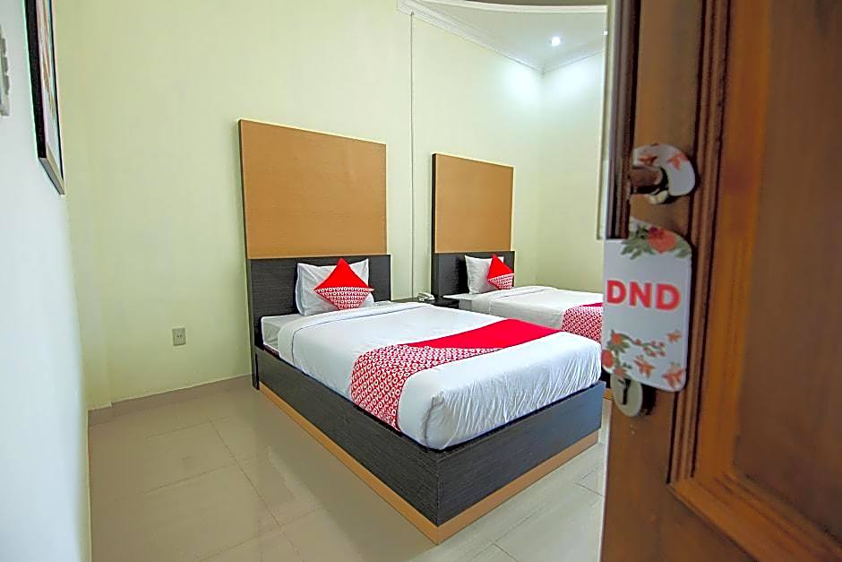 Capital O 540 Esther Hotel