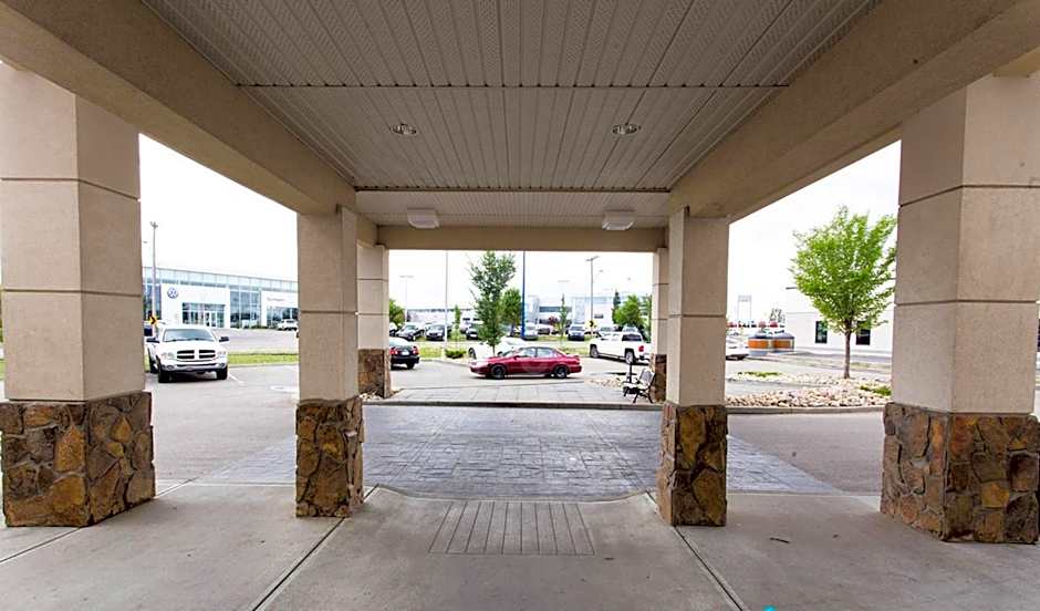 Best Western Plus South Edmonton Inn & Suites