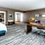 Hampton Inn & Suites Kittery-Portsmouth