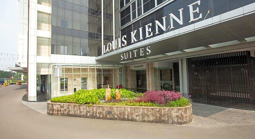 Louis Kienne Hotel Cikarang