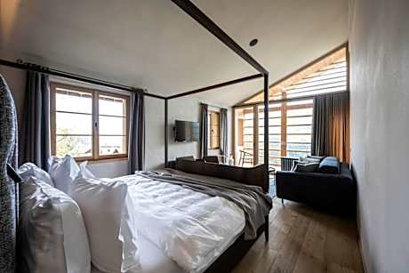 Suite with Balcony