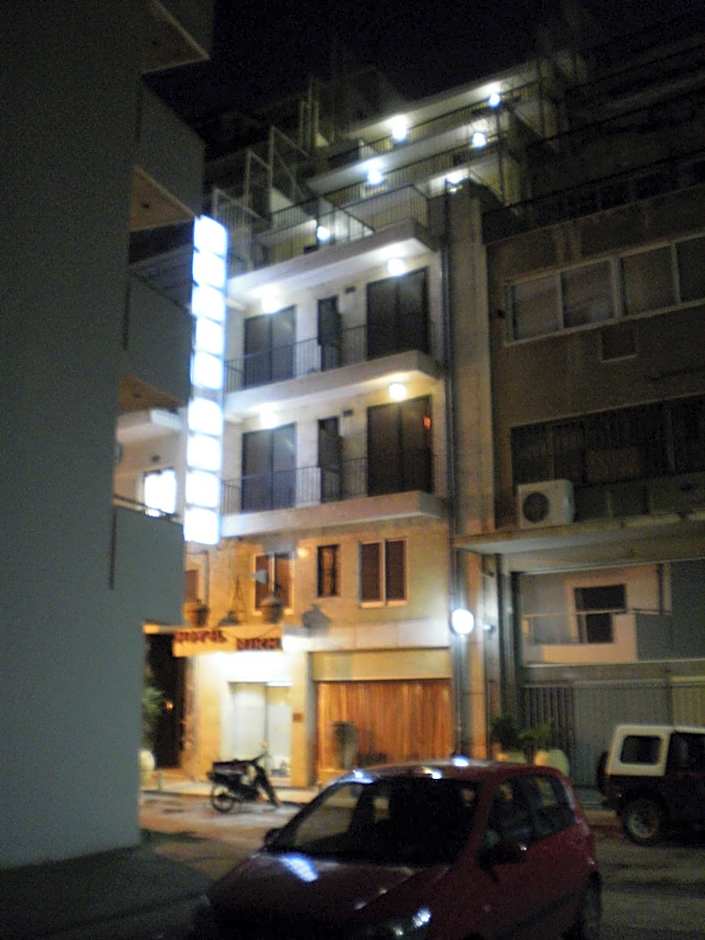 Hotel Niki Piraeus