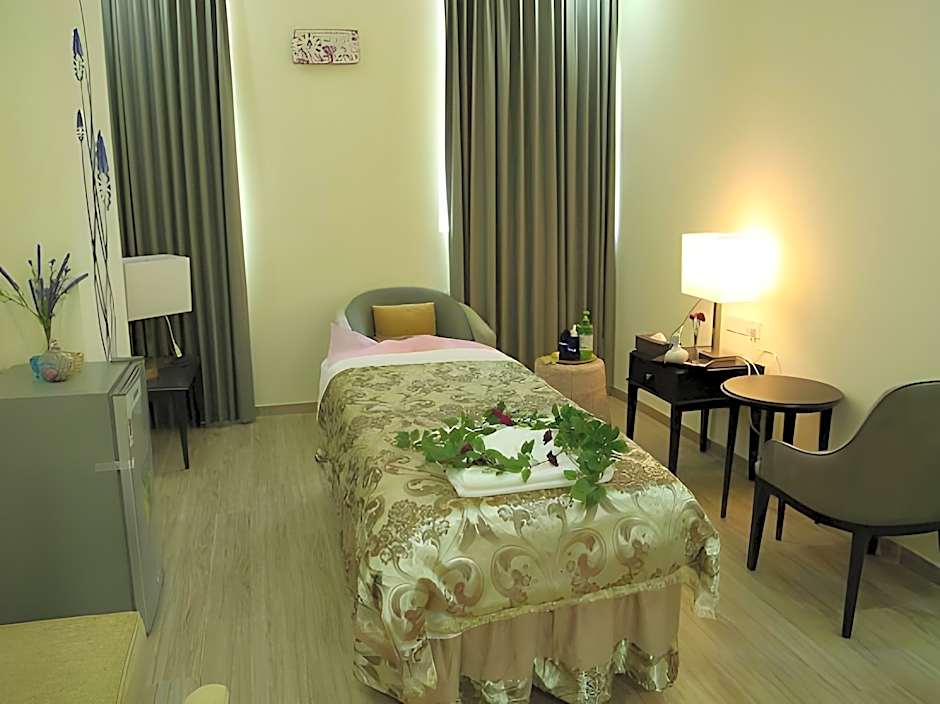 The Uptown Hotel Apartment by Gewan