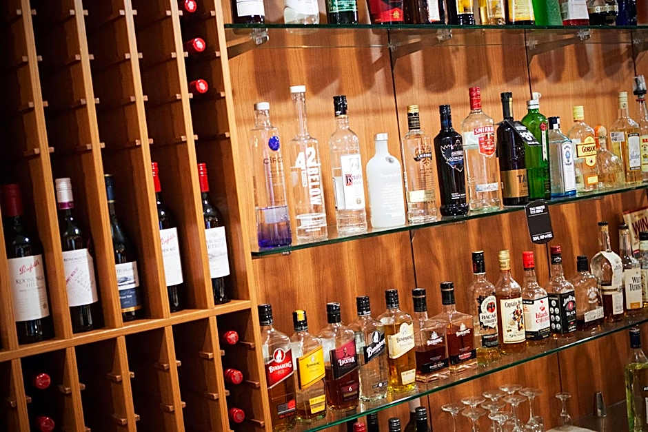 Nightcap At Balaclava Hotel