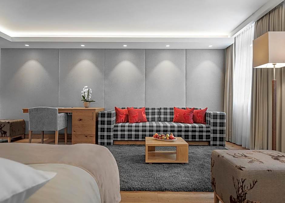 Schwarzer Adler Kitzbuhel - Adults Only