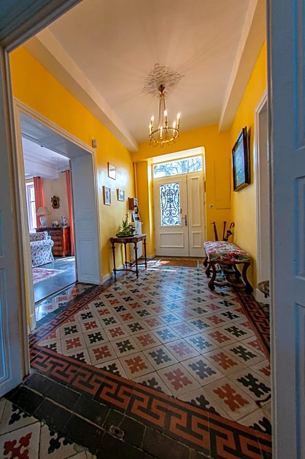 Au Puy Des Vérités