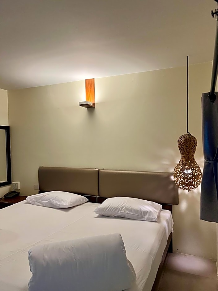 Ngeeb bed and EV station