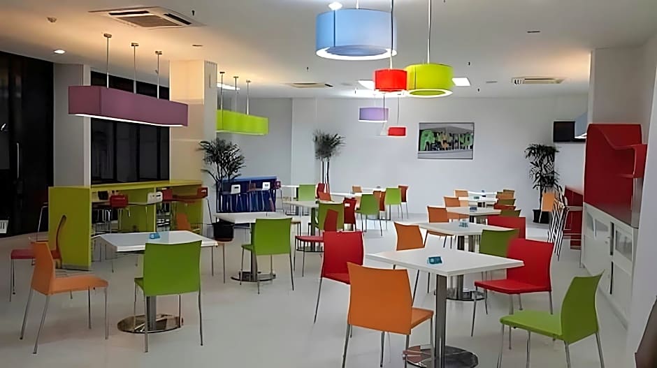 Pop! Hotel Airport Jakarta