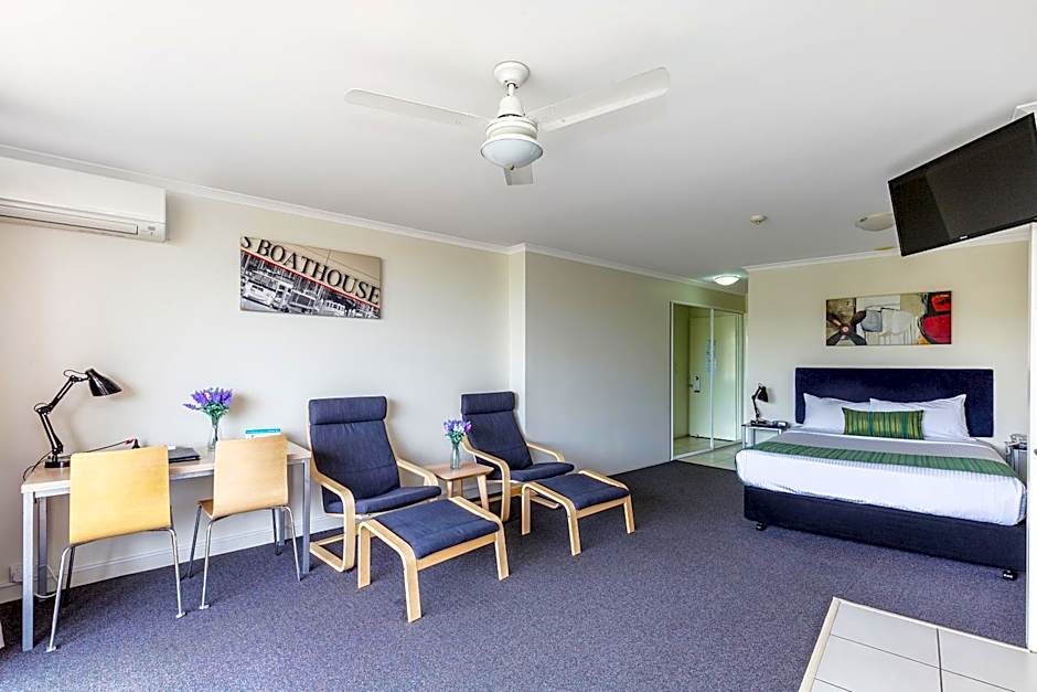 The Wellington Apartment Hotel