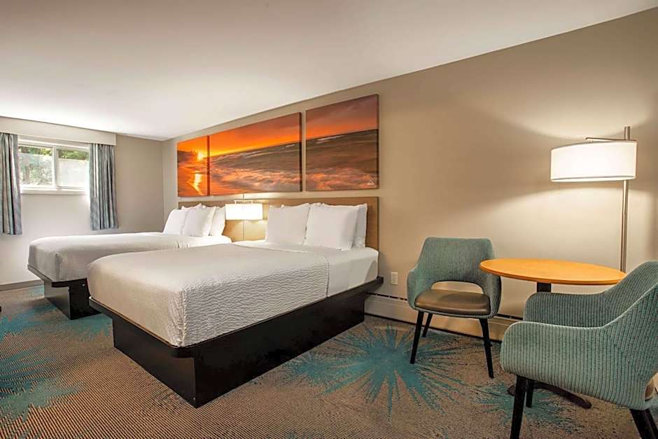 Days Inn by Wyndham Marquette