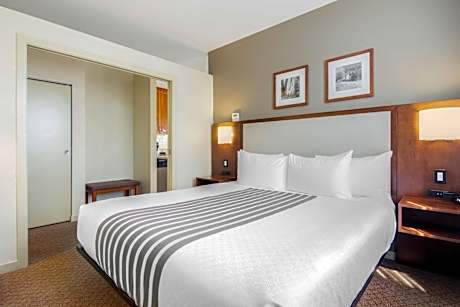 King Room - Non-Smoking