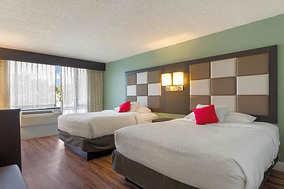 Red Lion Hotel Monterey