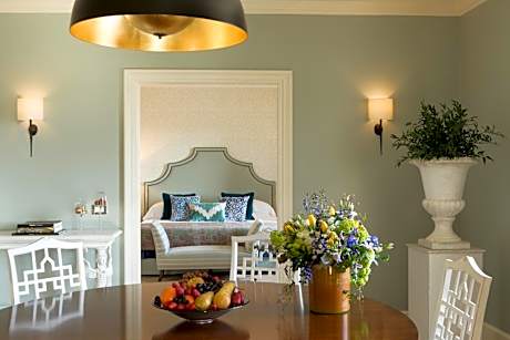 Suite with City View