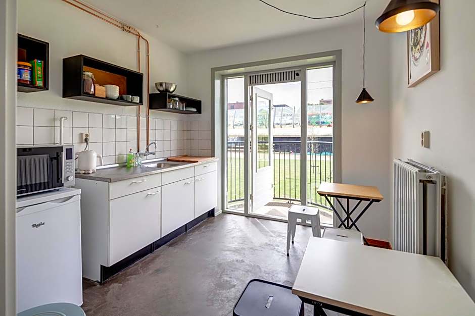 Apartment Hotel Zuid Oost Heesterveld BnB ZOH