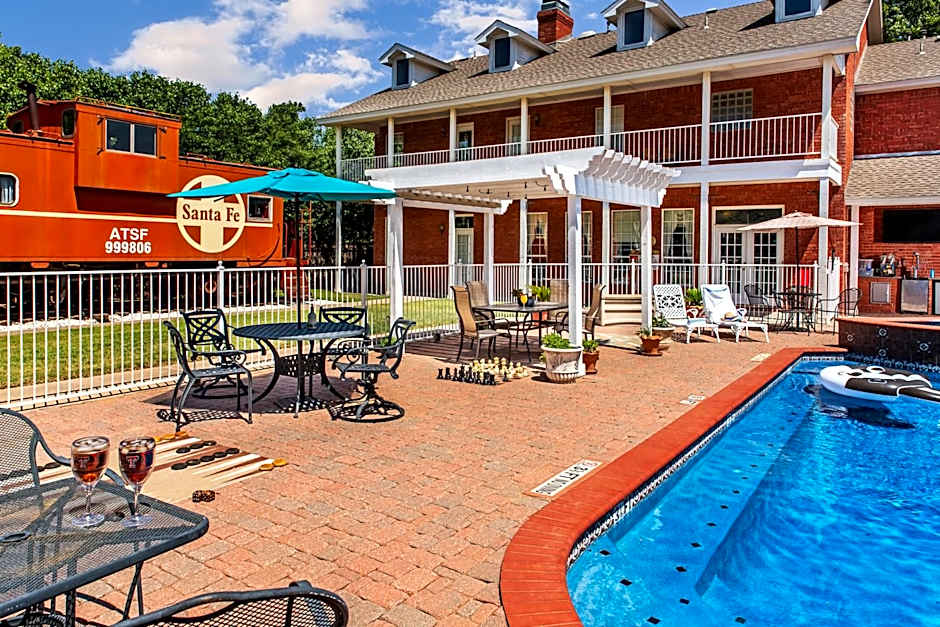 Woodrow House Bed & Breakfast
