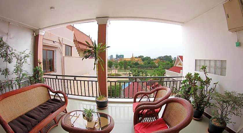 SKY Residence - 50m to Museum and Riverside