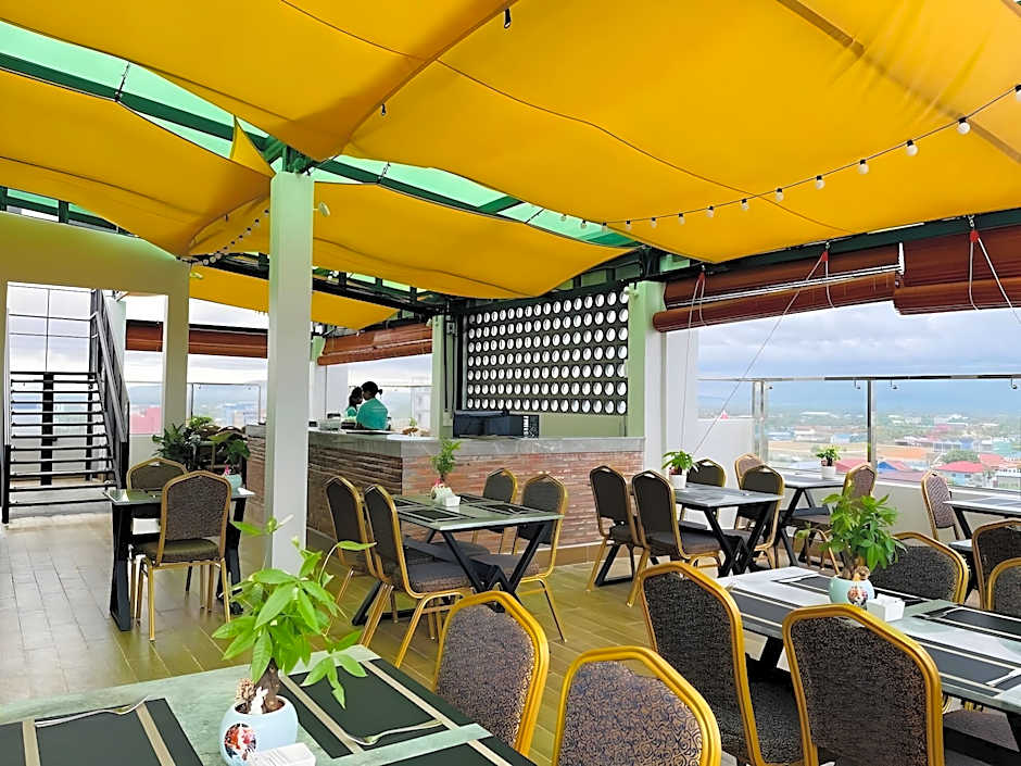 The Square Kampot Hotel