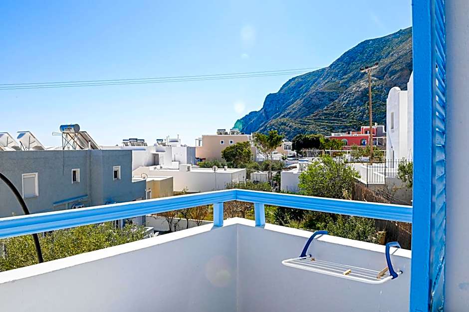 Photo 1 of 11 of Deluxe Double or Twin Room with Mountain View