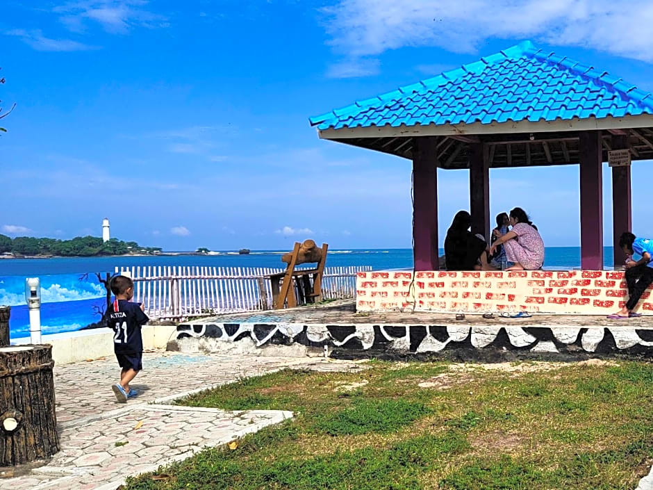 penginapan karanglaut santolo