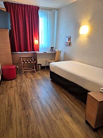 Standard Room - 1 Single Bed