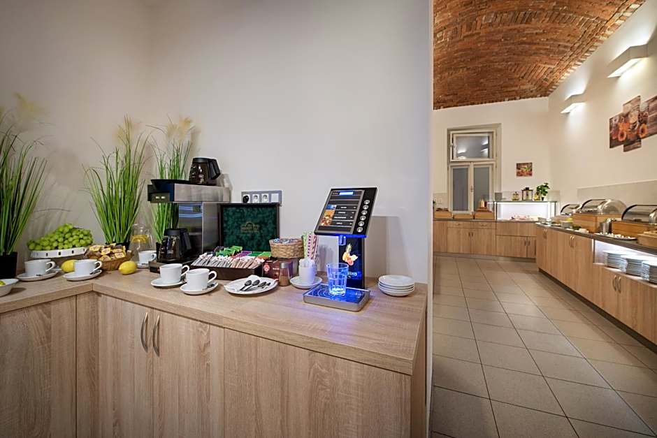 Prague Season Hotel