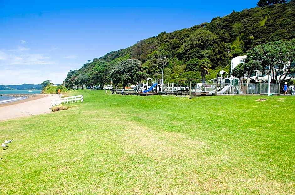 Bay Sands Seafront Studios