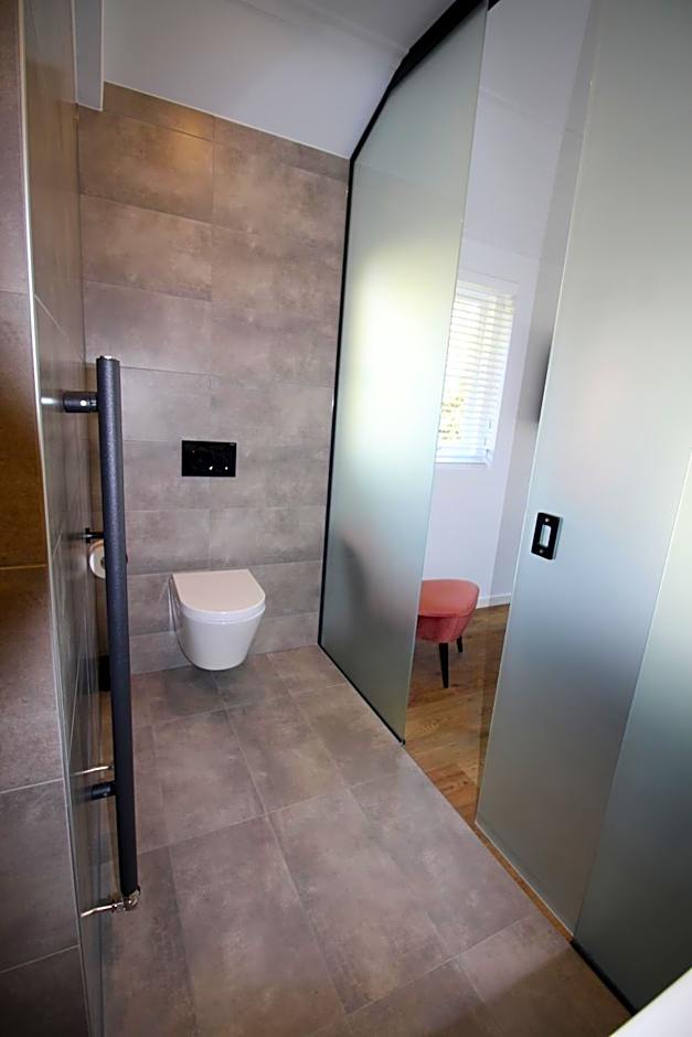 Strandhotel Dennenbos