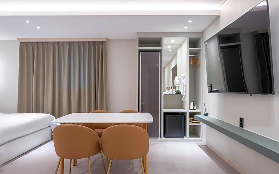 Cheongju HOTEL URBANTY