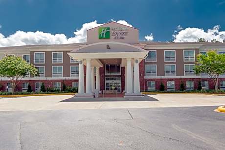 Holiday Inn Express Hotel and Suites Natchitoches By IHG