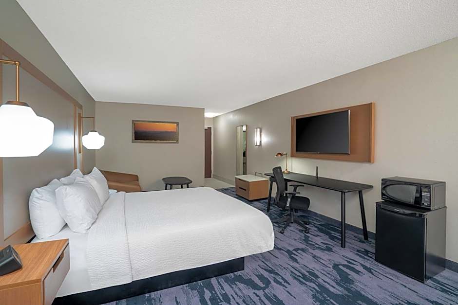Fairfield Inn & Suites by Marriott Memphis I-240 & Perkins